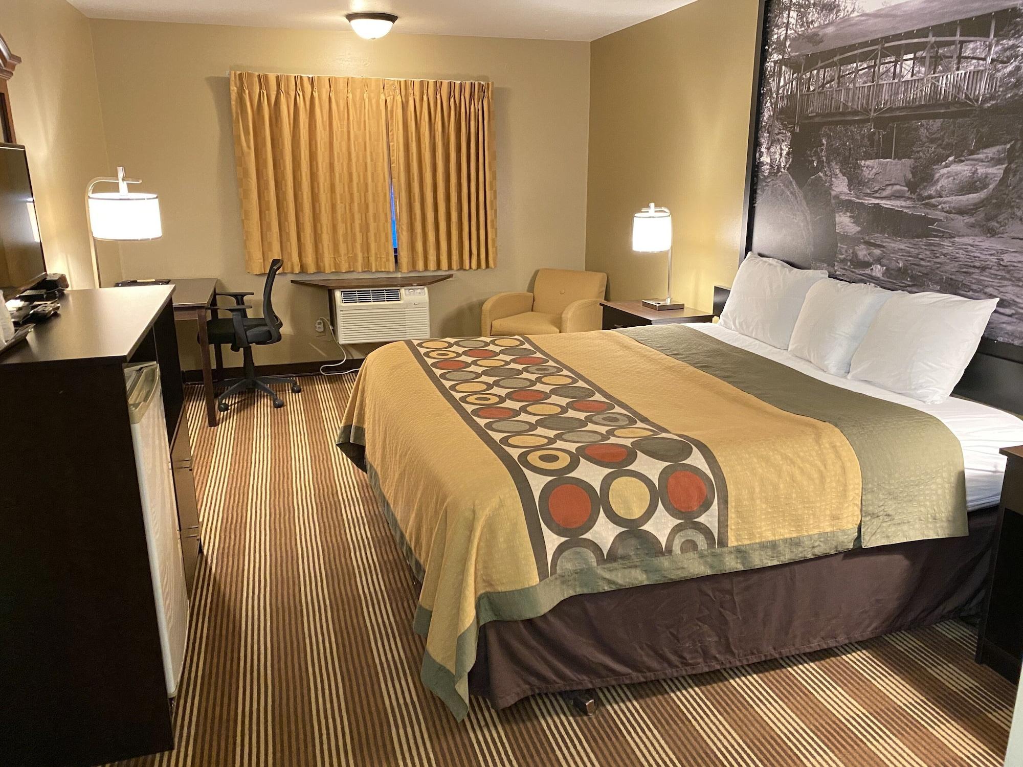 Hotel Super 8 By Wyndham Eau Claire Wi Zewnętrze zdjęcie